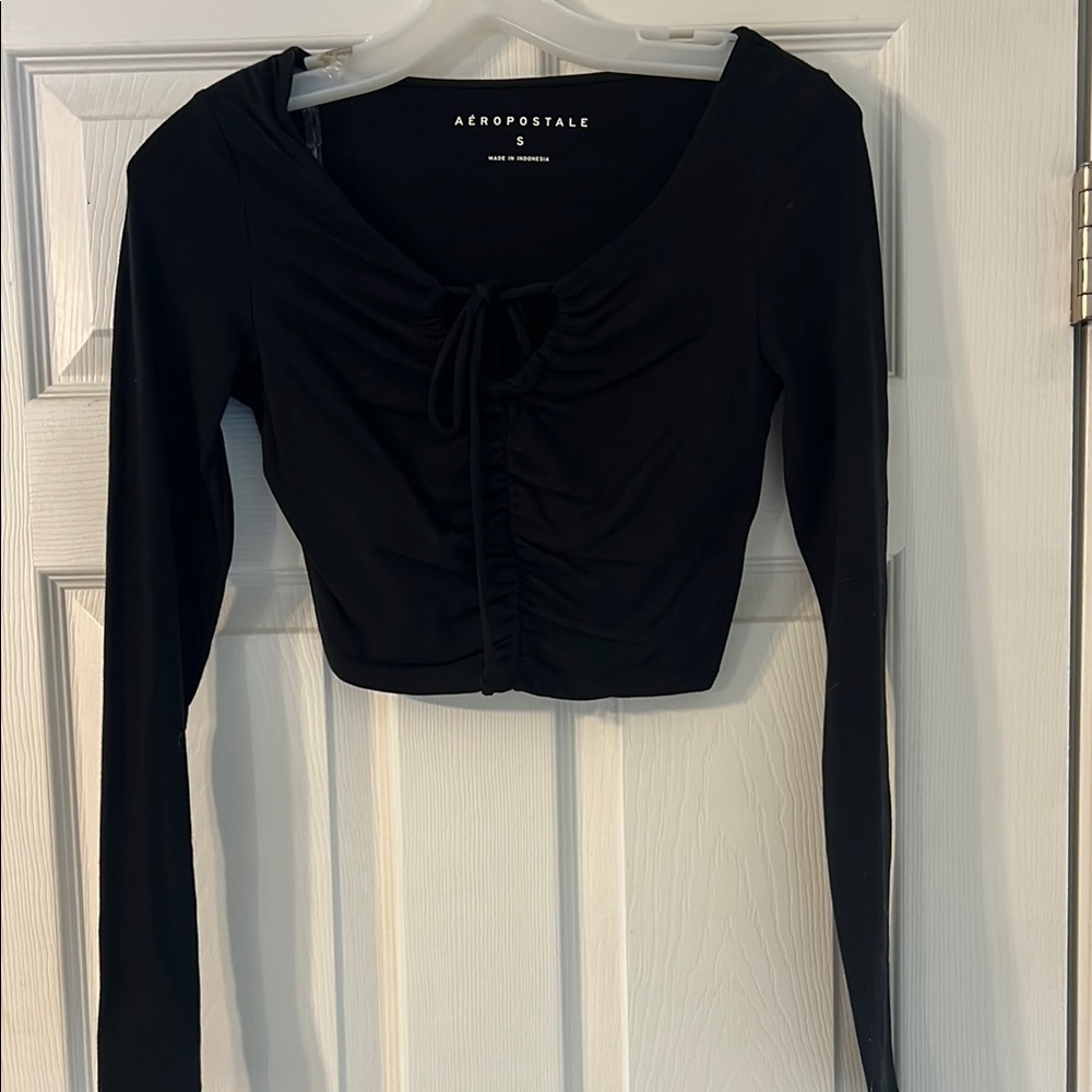 Aeropostale Women's Black Ruched Top